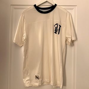 Tracksmith HARE A.C. TWILIGHT TEE 
Ivory/Navy / L / Tops